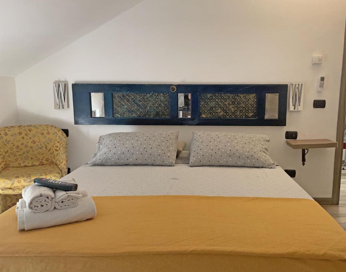 Poste Regie - Milan Guest House Eksteriør billede